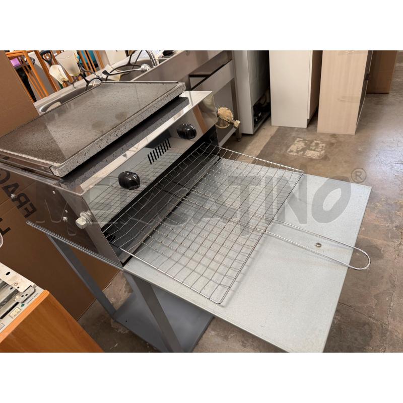 BARBECUE GAS CON SUPPORTO SEMINUOVO | Mercatino dell'Usato Faenza 4