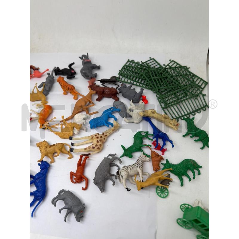 BLOCCO GIOCHI ANIMALI PLASTICA MODERNARIATO VINTAGE  | Mercatino dell'Usato Faenza 3