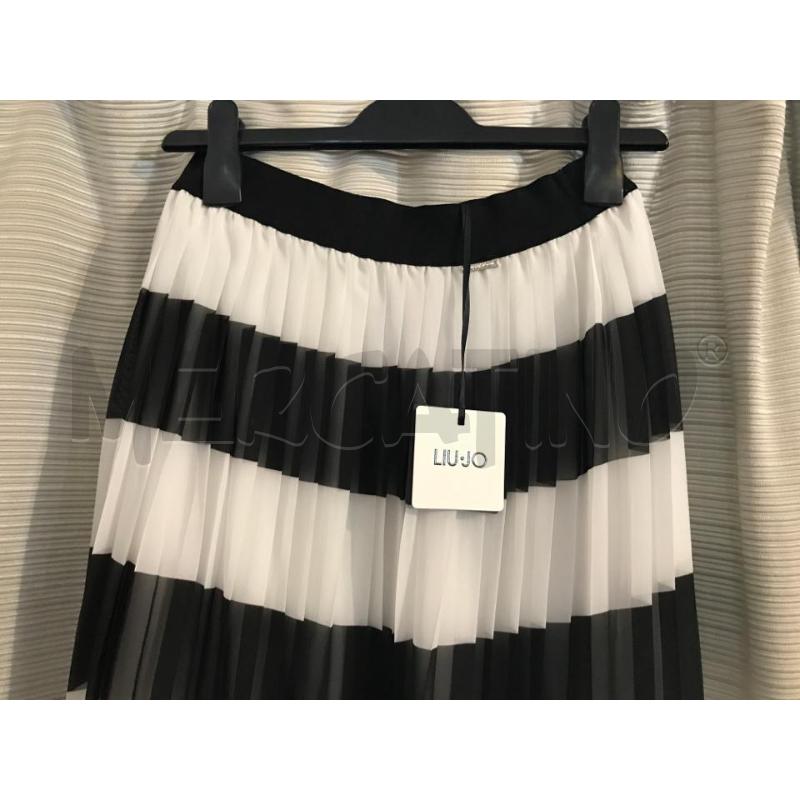 GONNA LIUJO LUNGA BIANCO NERO RIGA 42 NUOVA | Mercatino dell'Usato Faenza 2