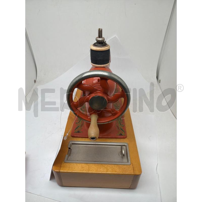 MACCHININA CUCIRE URSS GIOCO COLLEZIONE ARREDO  | Mercatino dell'Usato Faenza 5