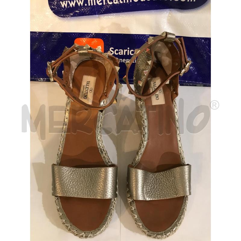 SANDALI DONNA ZEPPA VALENTINO GARAVANI ROCKSTUD ZEPPA CORDA PELLE BORCHIA ORO 40 | Mercatino dell'Usato Faenza 2