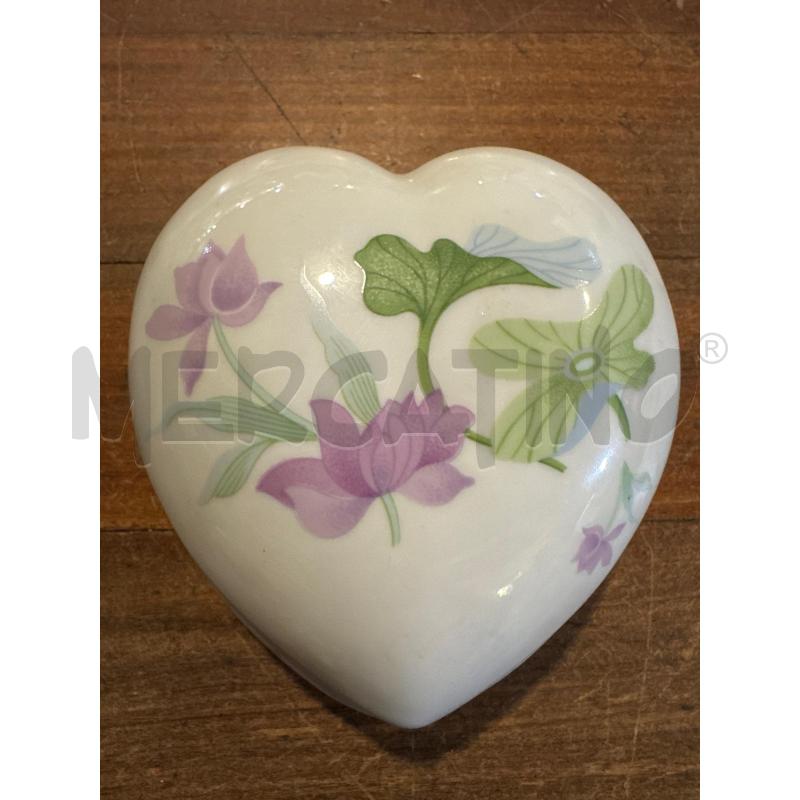 SCATOLA CUORE PORCELLANA LIMOGES FRANCE  | Mercatino dell'Usato Faenza 1