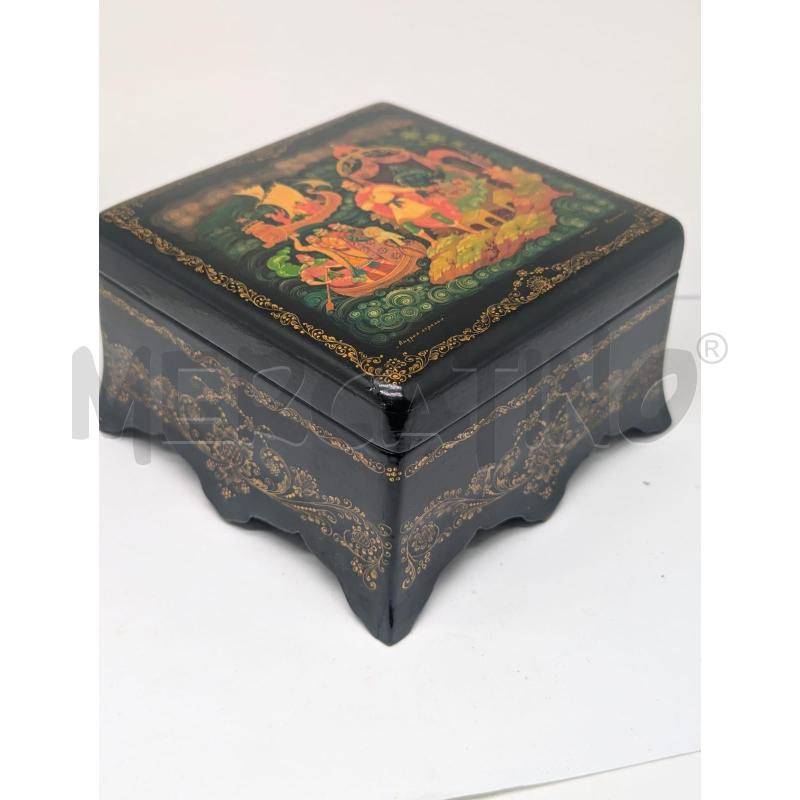 SCATOLA VINTAGE RUSSA DECORATA | Mercatino dell'Usato Faenza 3