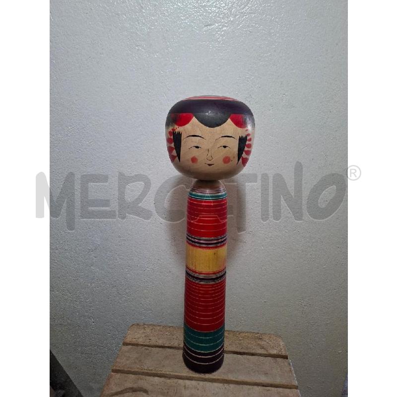 BAMBOLA GIAPPONESE IN LEGNO RIGHE COLORATE  | Mercatino dell'Usato Lugo 1
