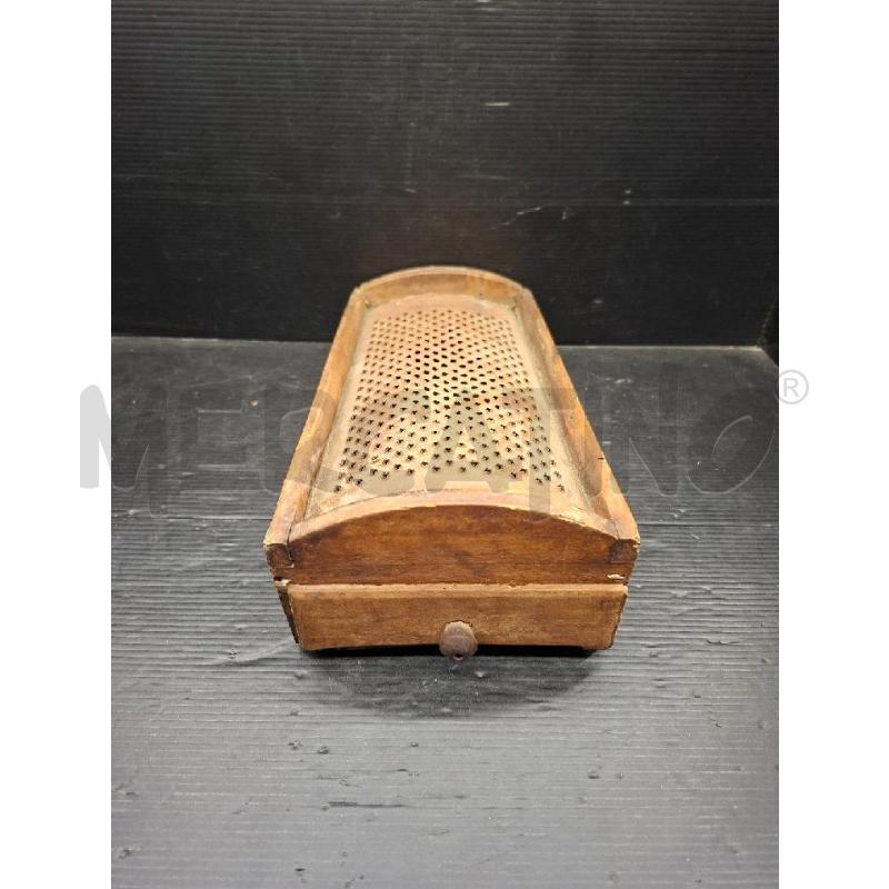 GRATTUGIA VECCHIA TELAIO LEGNO | Mercatino dell'Usato Lugo 2