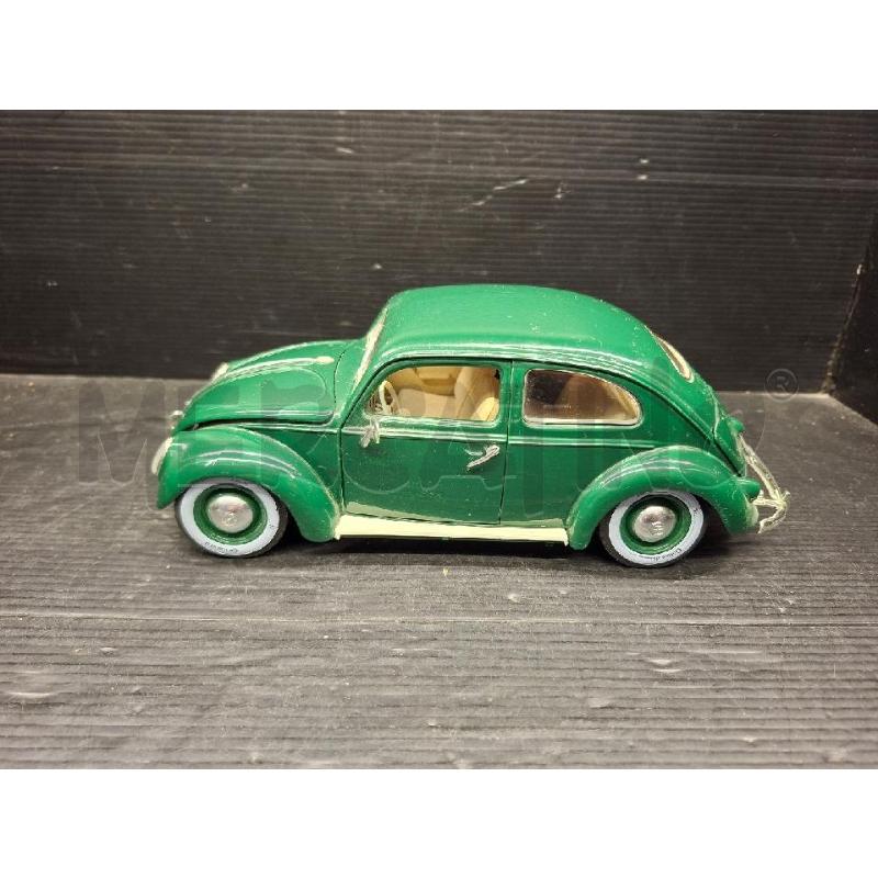 MODELLINO AUTO MAGGIOLINO BURAGO BEETLE 1955 SCALA 1/18 | Mercatino dell'Usato Lugo 1