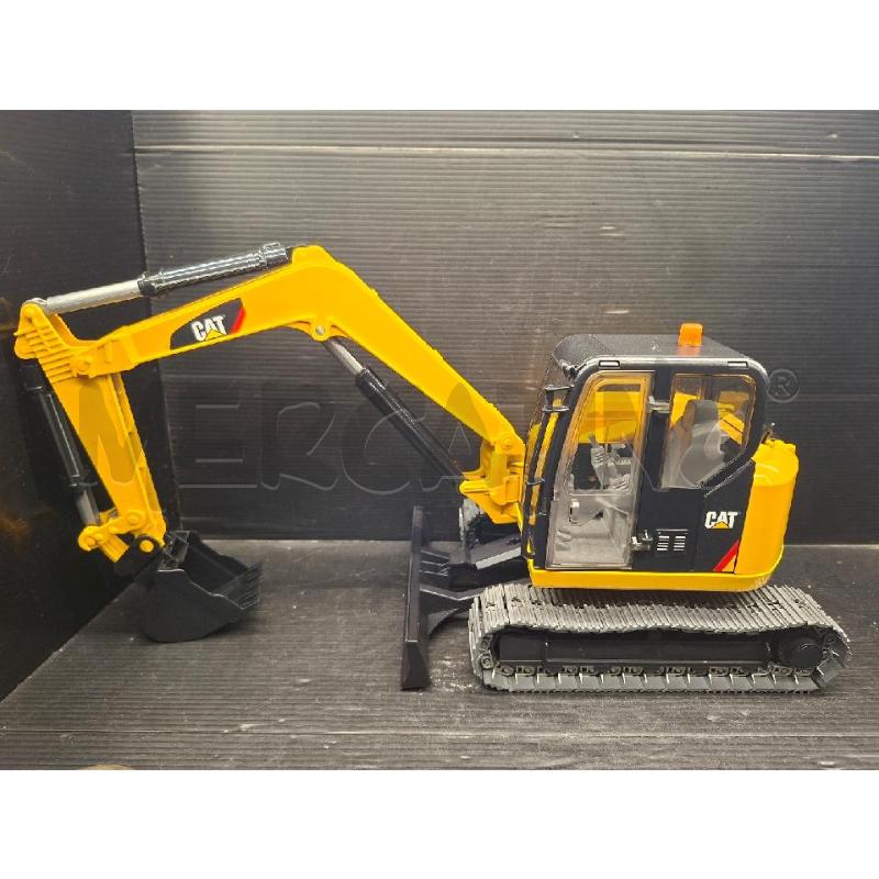 MODELLINO BRUDER 2337/01 CAT ESCAVATORE | Mercatino dell'Usato Lugo 1
