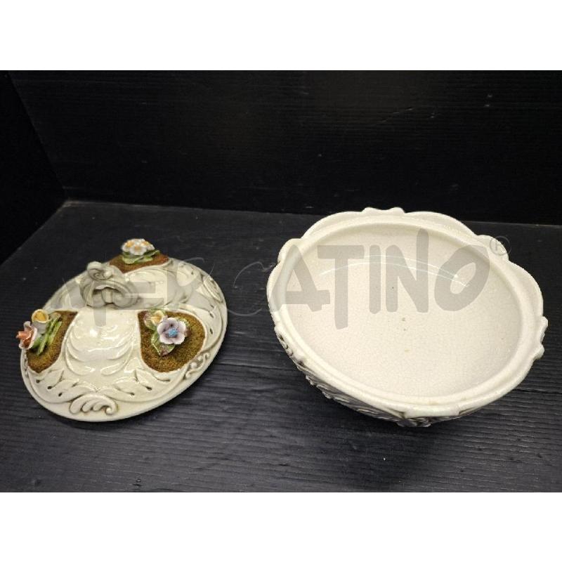 SCATOLINA CERAMICA VECCHIA CON FIORI | Mercatino dell'Usato Lugo 3
