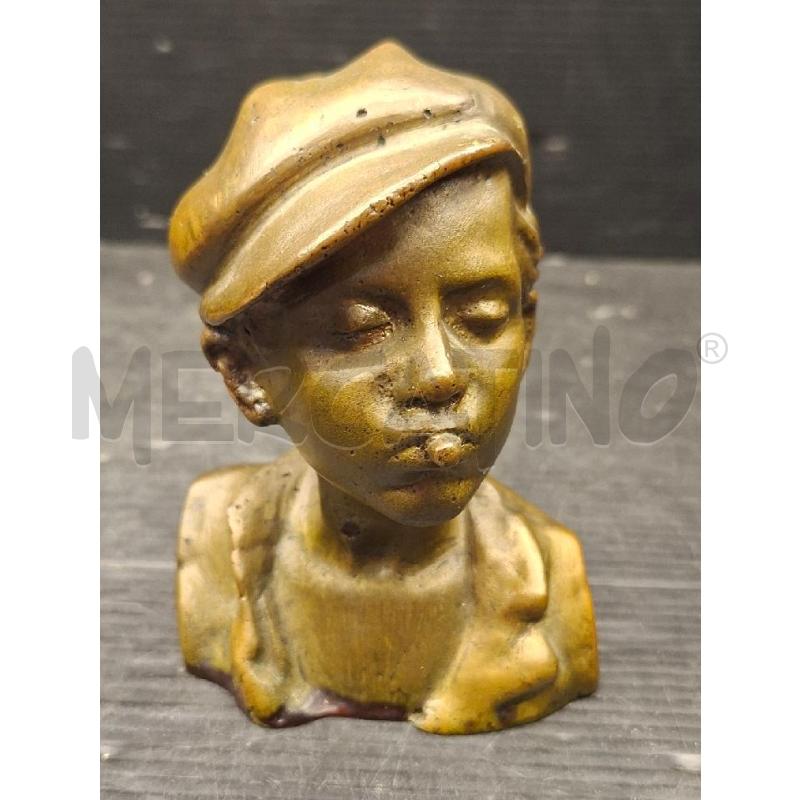 SCULTURA IN BRONZO SCUGNIZZO CON CAPPELLO | Mercatino dell'Usato Lugo 1