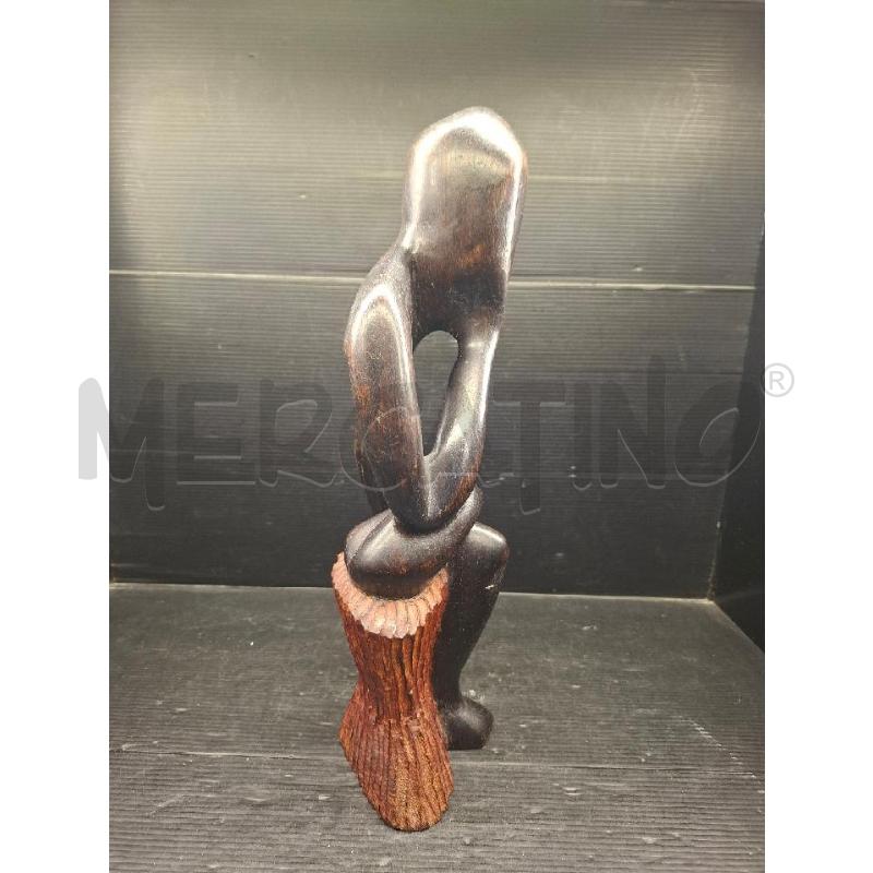 SCULTURA UOMO SEDUTO IN LEGNO | Mercatino dell'Usato Lugo 2