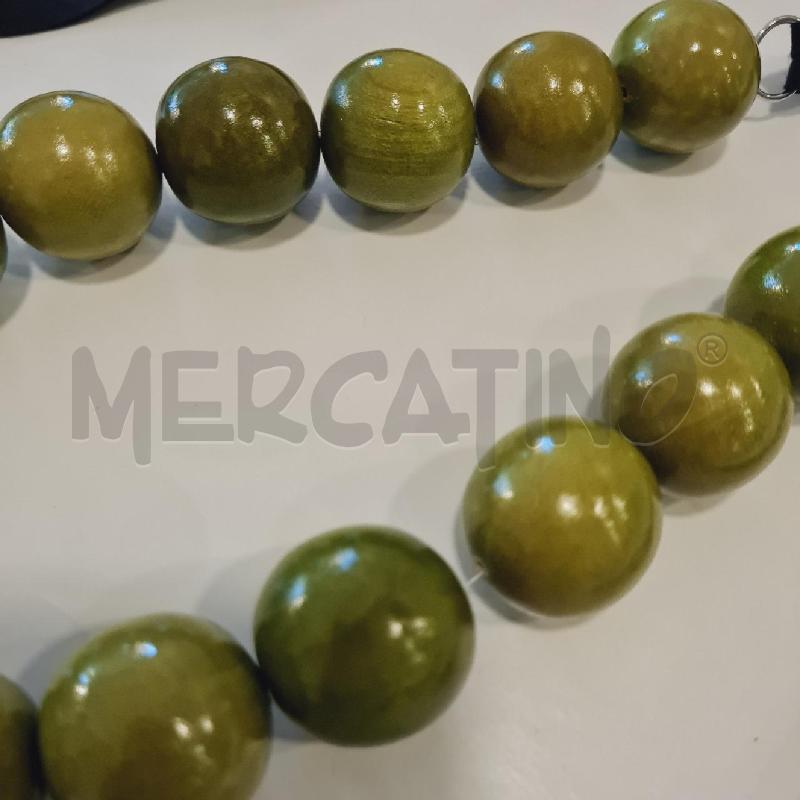 COLLANA LIVIANA CONTI SFERE VERDI LEGNO CORDA | Mercatino dell'Usato Cesenatico 2