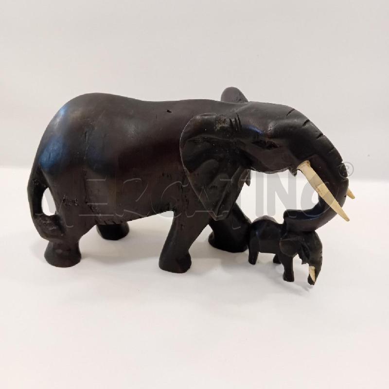 ELEFANTE CON PICCOLO LEGNO | Mercatino dell'Usato Cesenatico 3