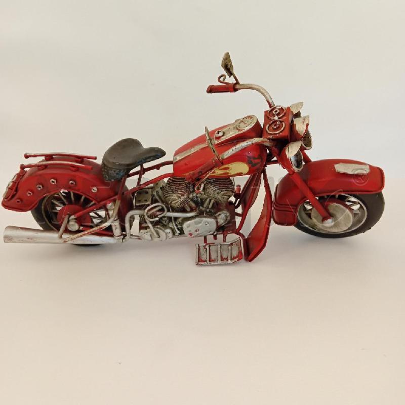 MODELLINO MOTO ROSSA METALLO | Mercatino dell'Usato Cesenatico 3
