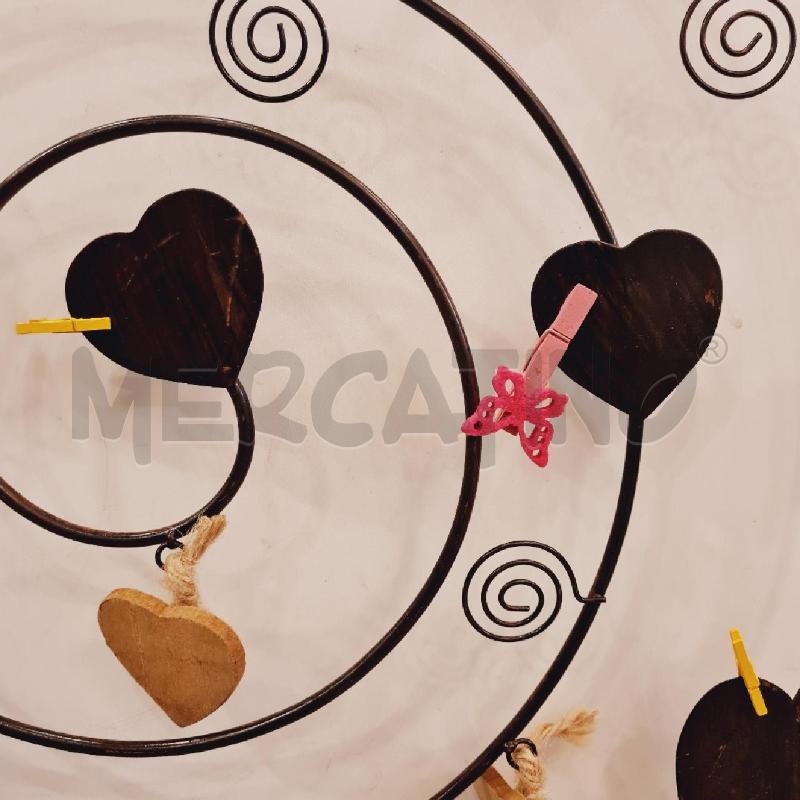 PORTA FOTO  SPIRALE METALLO E CUORI  LEGNO | Mercatino dell'Usato Cesenatico 2