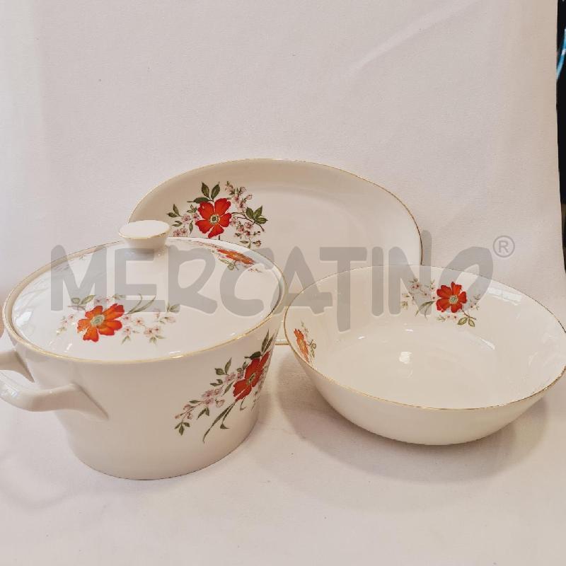 SERVIZIO PIATTI MONOPOLI FIORE ROSSO  | Mercatino dell'Usato Cesenatico 2