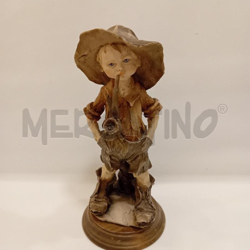 STATUINA CAPODIMONTE RAGAZZO CON PIPA | Mercatino dell'Usato Cesenatico 1