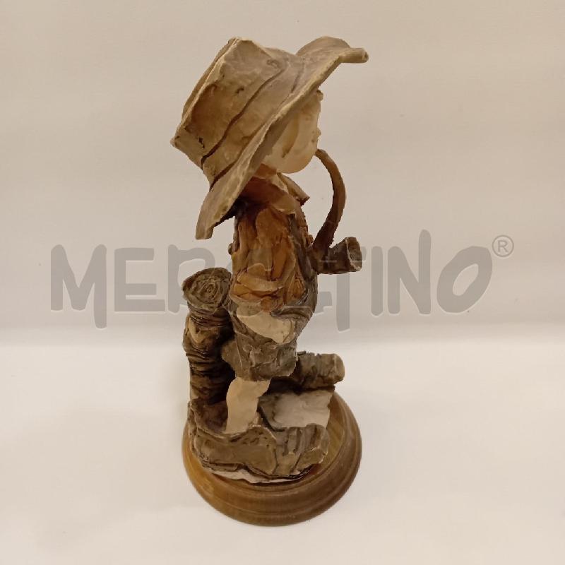 STATUINA CAPODIMONTE RAGAZZO CON PIPA | Mercatino dell'Usato Cesenatico 2