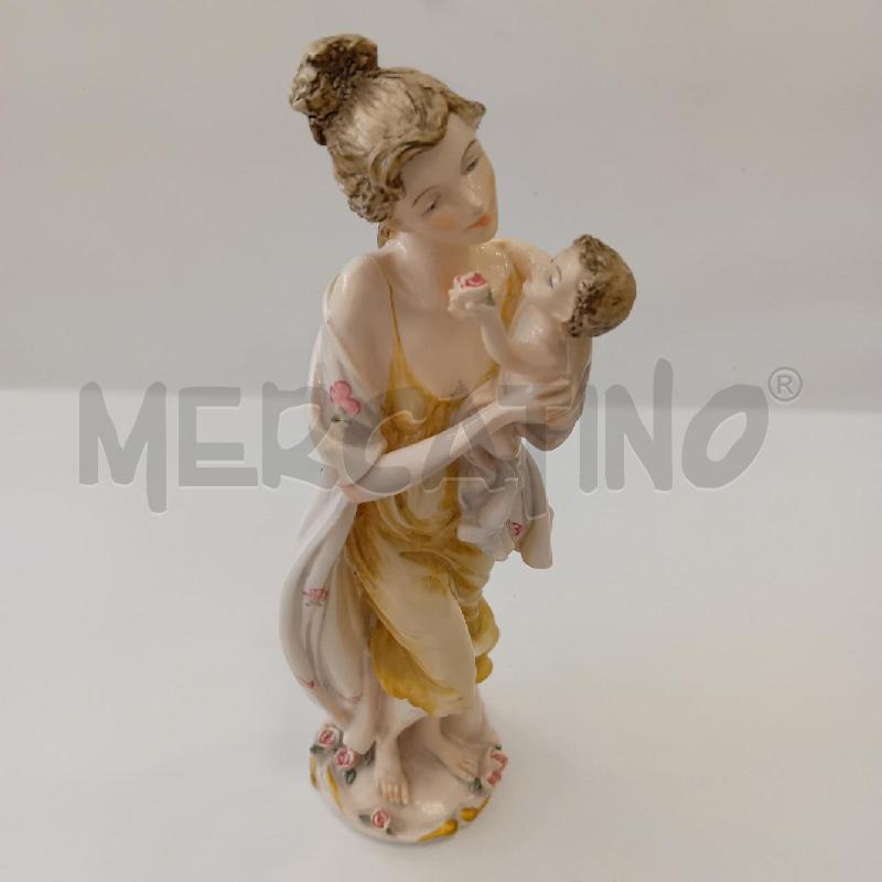 STATUINA MAMMA CON BIMBO  | Mercatino dell'Usato Cesenatico 5