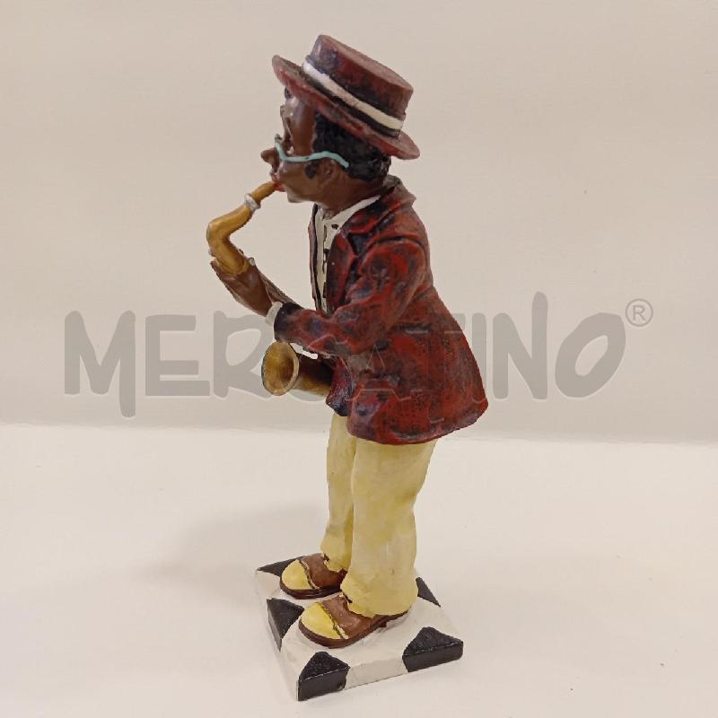 STATUINA SUONATORE SAX RESINA | Mercatino dell'Usato Cesenatico 3