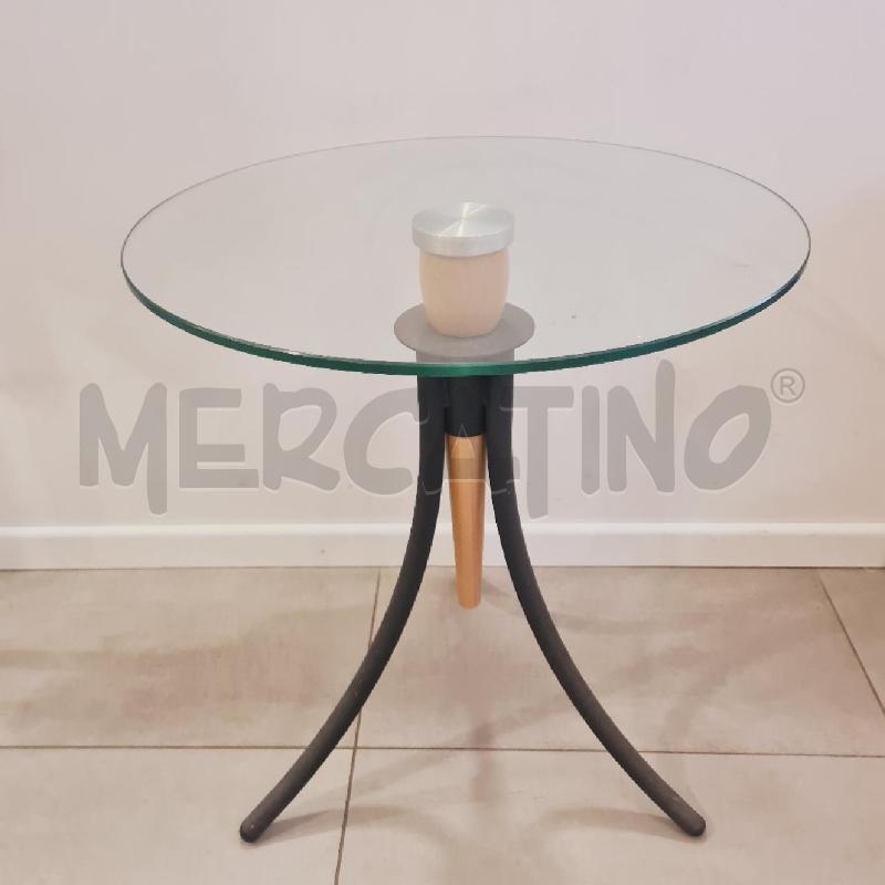 TAVOLINO TONDO 3 PIEDI | Mercatino dell'Usato Cesenatico 1