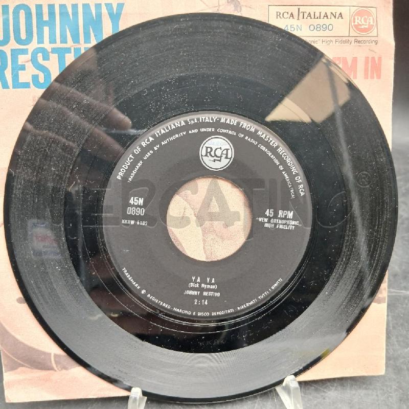 45 GIRI JOHNNY RESTIVO SHAPE I'M IN | Mercatino dell'Usato Roma garbatella 4