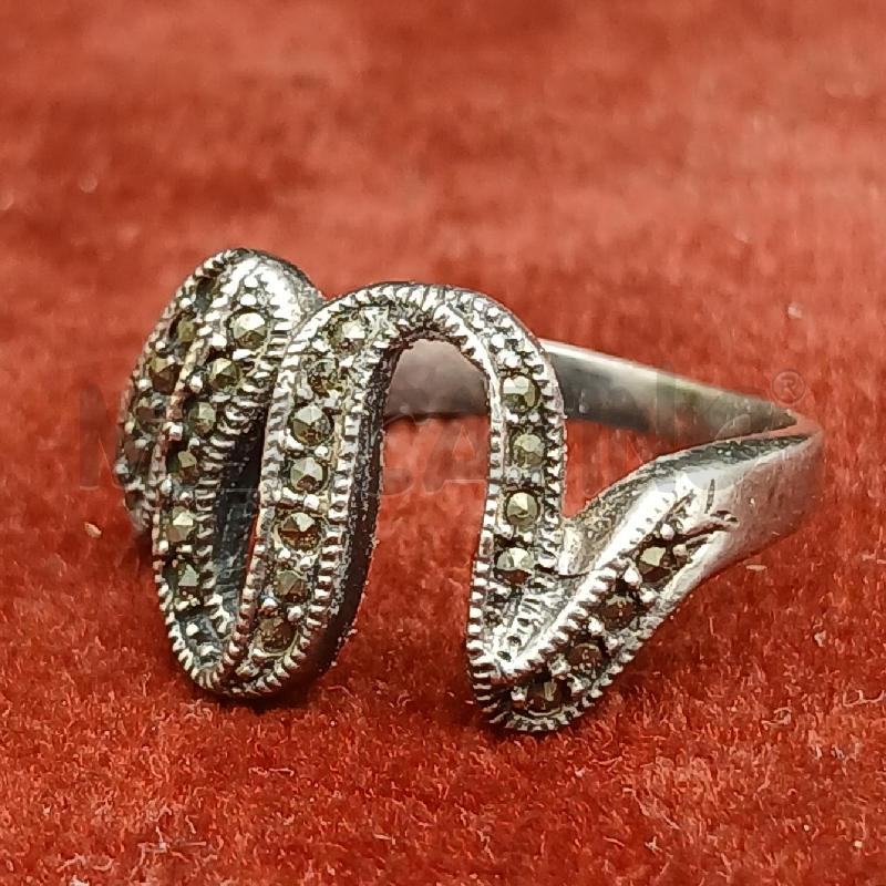 ANELLO DONNA ONDULATO STRAS | Mercatino dell'Usato Roma garbatella 4