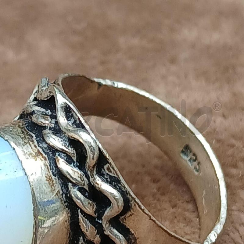 ANELLO DONNA PIETRA DI LUNA | Mercatino dell'Usato Roma garbatella 4