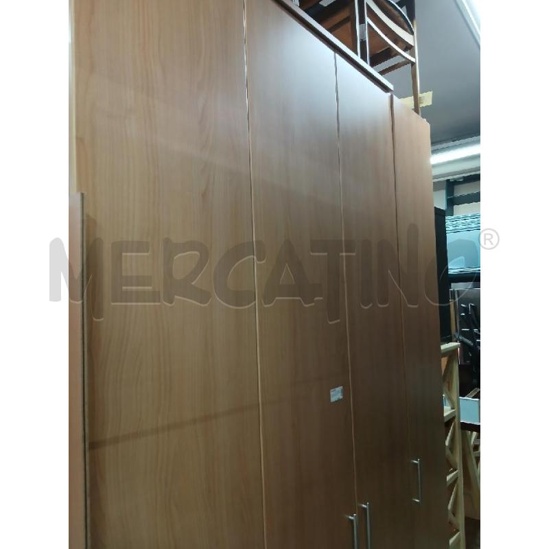 ARMADIO 4 A COLOR FRASSINO MANIGLIE PLASTICA  | Mercatino dell'Usato Roma garbatella 2