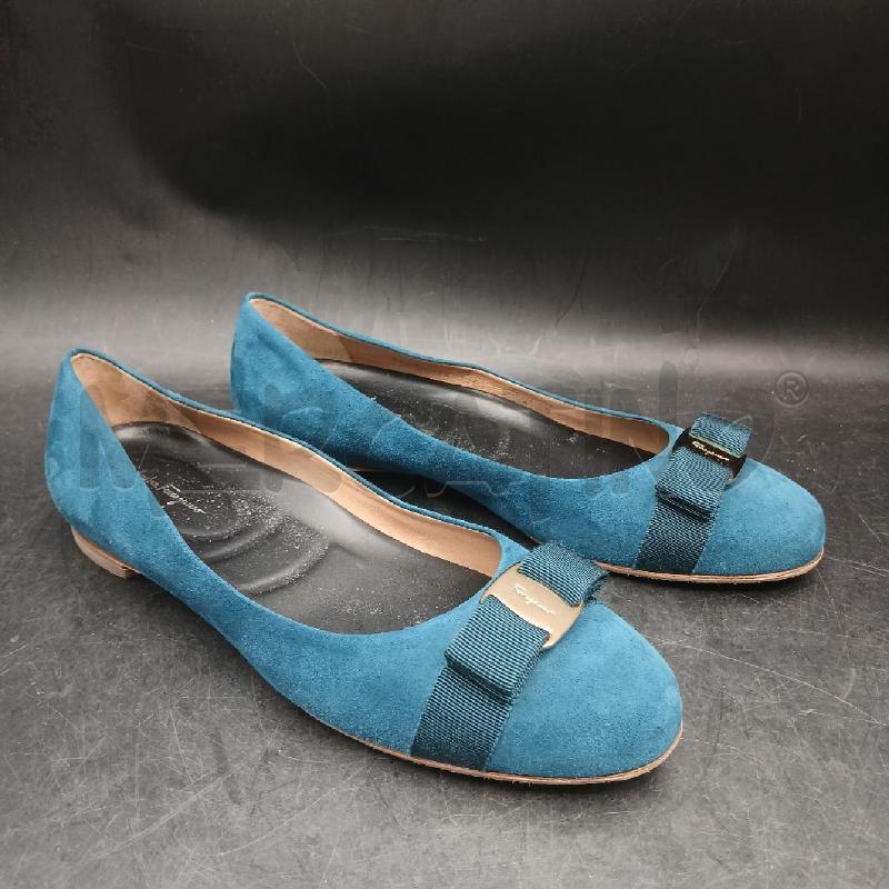 BALLERINA SALVATORE FERRAGAMO PETROLIO  | Mercatino dell'Usato Roma garbatella 1