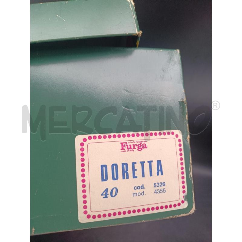 BAMBOLA FURGA SCATOLA DORETTA | Mercatino dell'Usato Roma garbatella 4