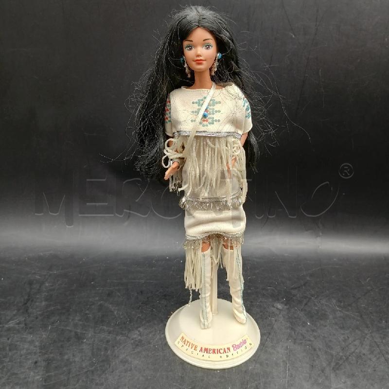 BARBIE NATIVA AMERICANA EDIZIONE SPECIALE MATTEL DOLLS OF THE WORLD CON STAND | Mercatino dell'Usato Roma garbatella 1