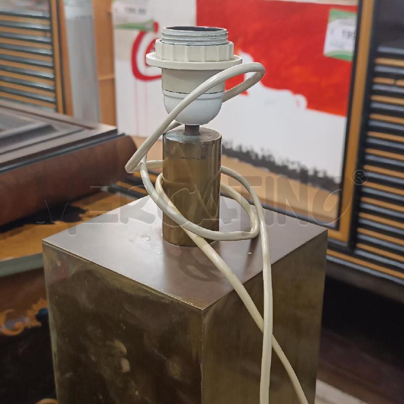 BASE LAMPADA MET PLACCHE EGIZIE | Mercatino dell'Usato Roma garbatella 3