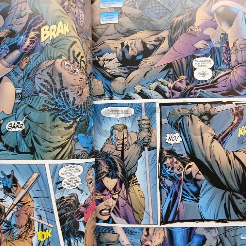 BATMAN HUSH  | Mercatino dell'Usato Roma garbatella 4