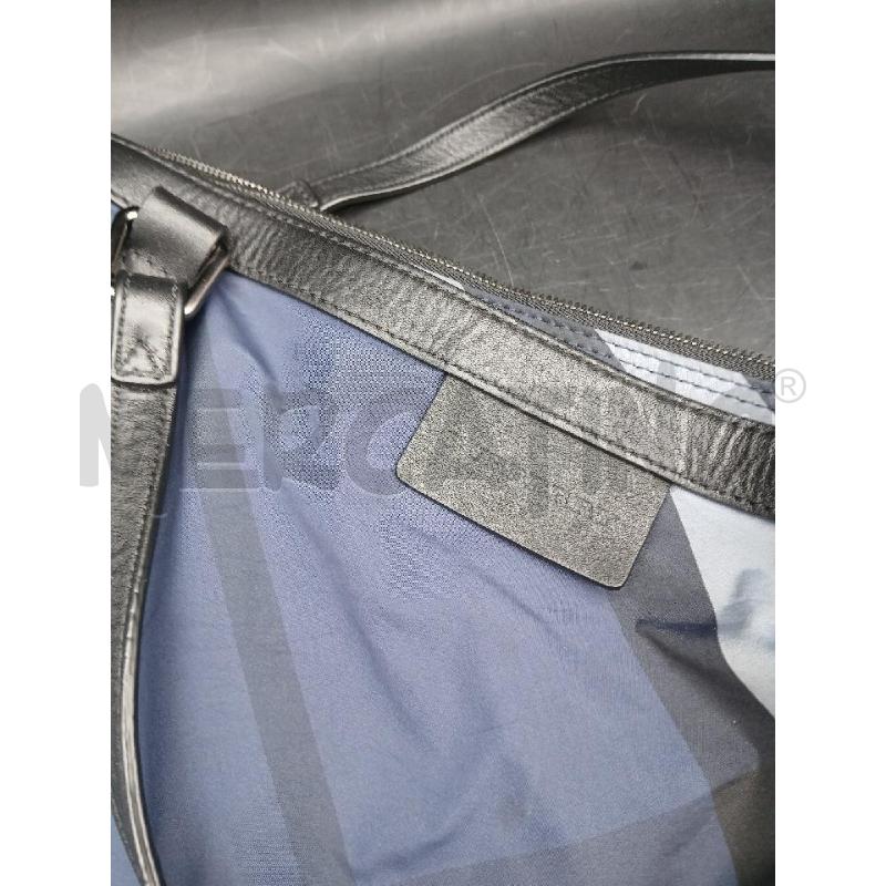 BORSA A SPALLA BURBERRY NYLON BLU NERO GRIGIO | Mercatino dell'Usato Roma garbatella 5