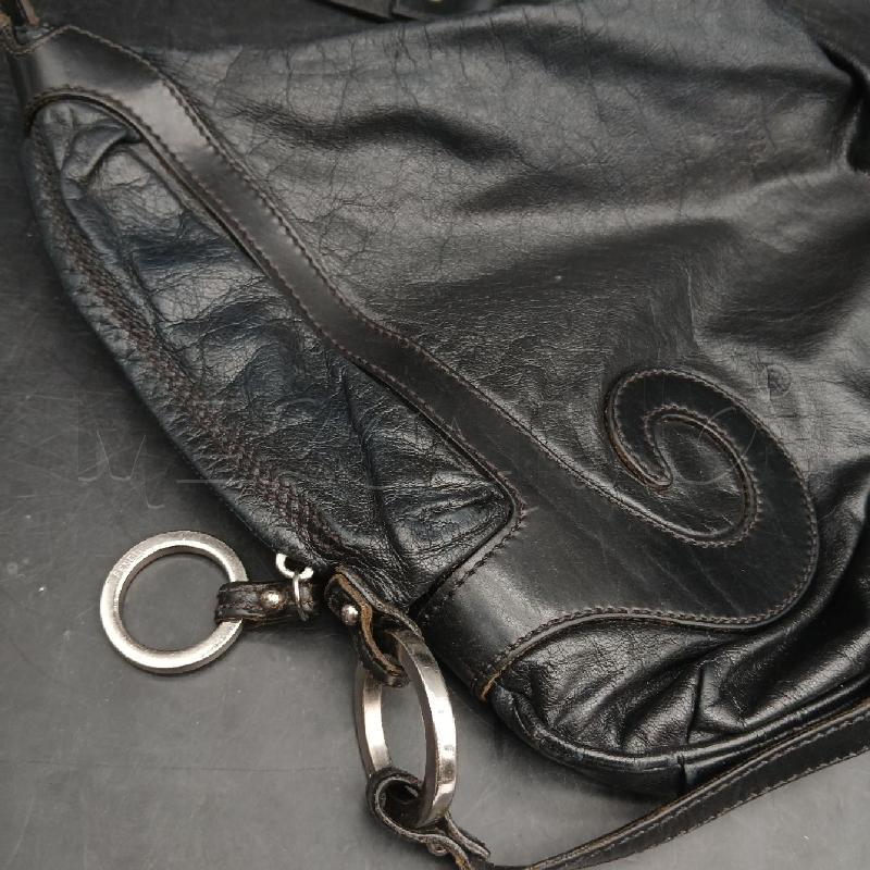 BORSA A SPALLA FENDI PELLE NERO  | Mercatino dell'Usato Roma garbatella 2