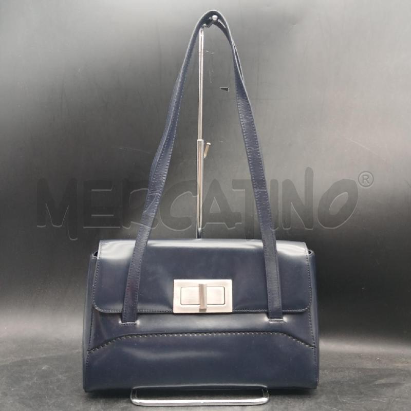 BORSA A SPALLA MANICI DOPPI PIERRE CARDIN BLU  | Mercatino dell'Usato Roma garbatella 1