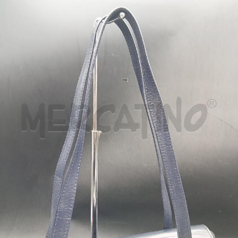 BORSA A SPALLA MANICI DOPPI PIERRE CARDIN BLU  | Mercatino dell'Usato Roma garbatella 4