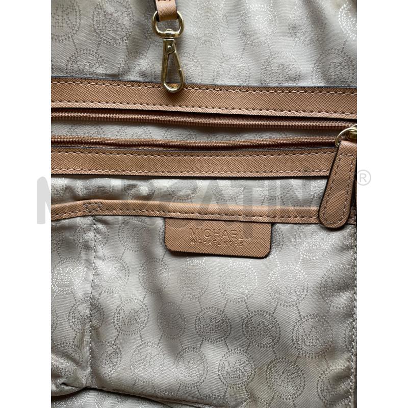 BORSA A SPALLA MICHEAL KORS BEIGE NERO LOGO DORATO  | Mercatino dell'Usato Roma garbatella 3
