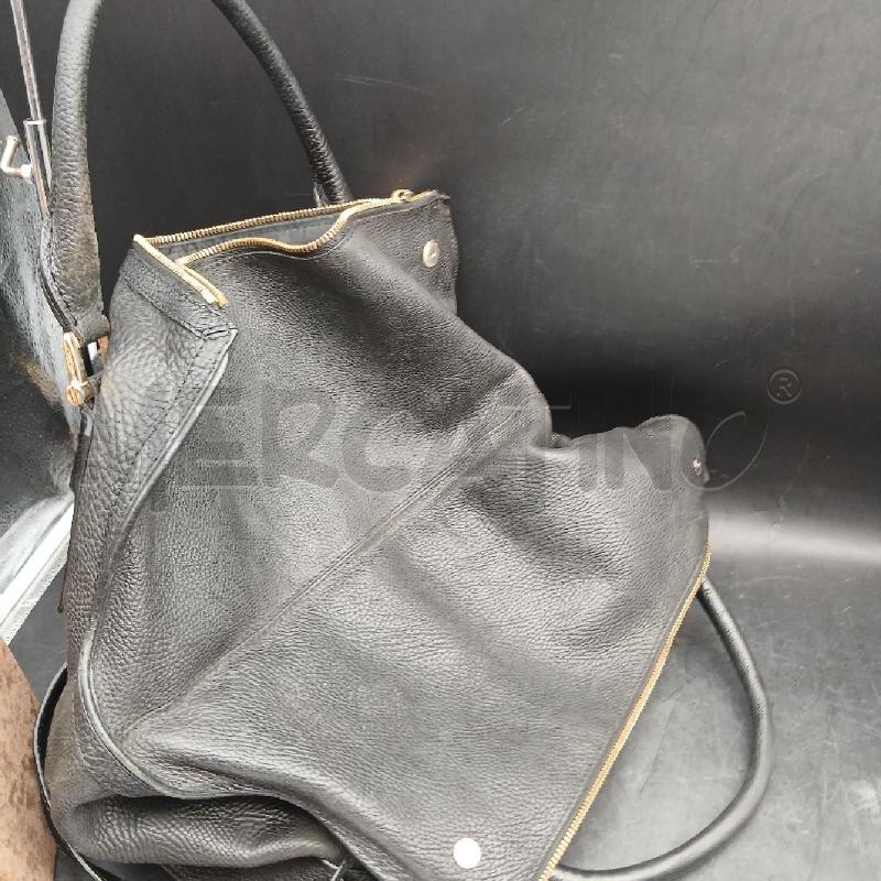 BORSA DONNA BURBERRY NERA PELLE  | Mercatino dell'Usato Roma garbatella 5