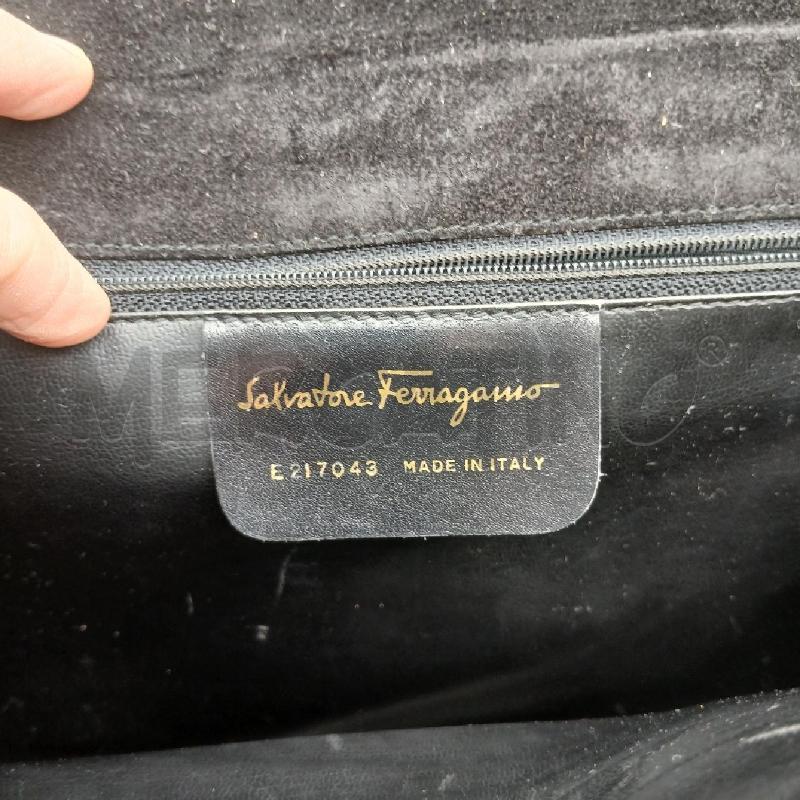 BORSA DONNA FERRAGAMO NERO  | Mercatino dell'Usato Roma garbatella 5