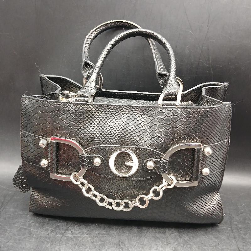 BORSA GUESS NERO PITONATO CATENA | Mercatino dell'Usato Roma garbatella 1
