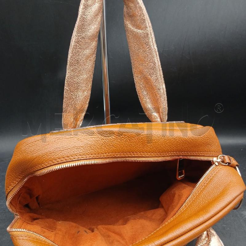 BORSA LIA NUMA MARRONE MANICI ARGENTO | Mercatino dell'Usato Roma garbatella 4