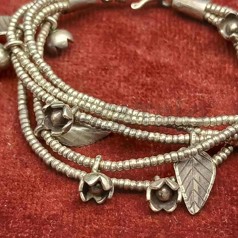 BRACCIALE MULTIFILO FOGLIE | Mercatino dell'Usato Roma garbatella 2