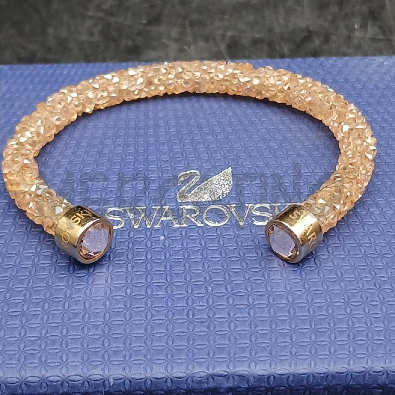 BRACCIALE SWAROVSKI BEIGE | Mercatino dell'Usato Roma garbatella 3