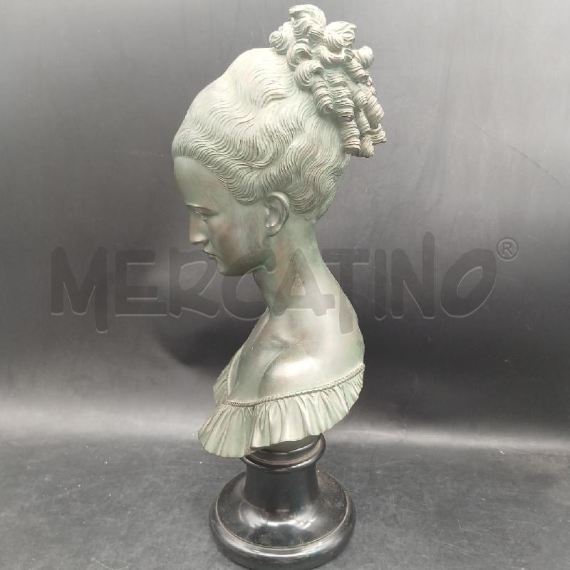 BUSTO DONNA B/LEGNO F/GIANNELLI | Mercatino dell'Usato Roma garbatella 2
