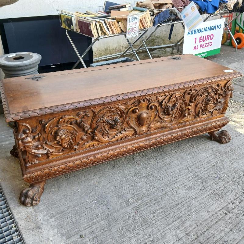 CASSAPANCA NOCE INTAGLIATA  | Mercatino dell'Usato Roma garbatella 1