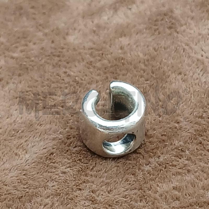 CHARM PANDORA LETTERA C | Mercatino dell'Usato Roma garbatella 3