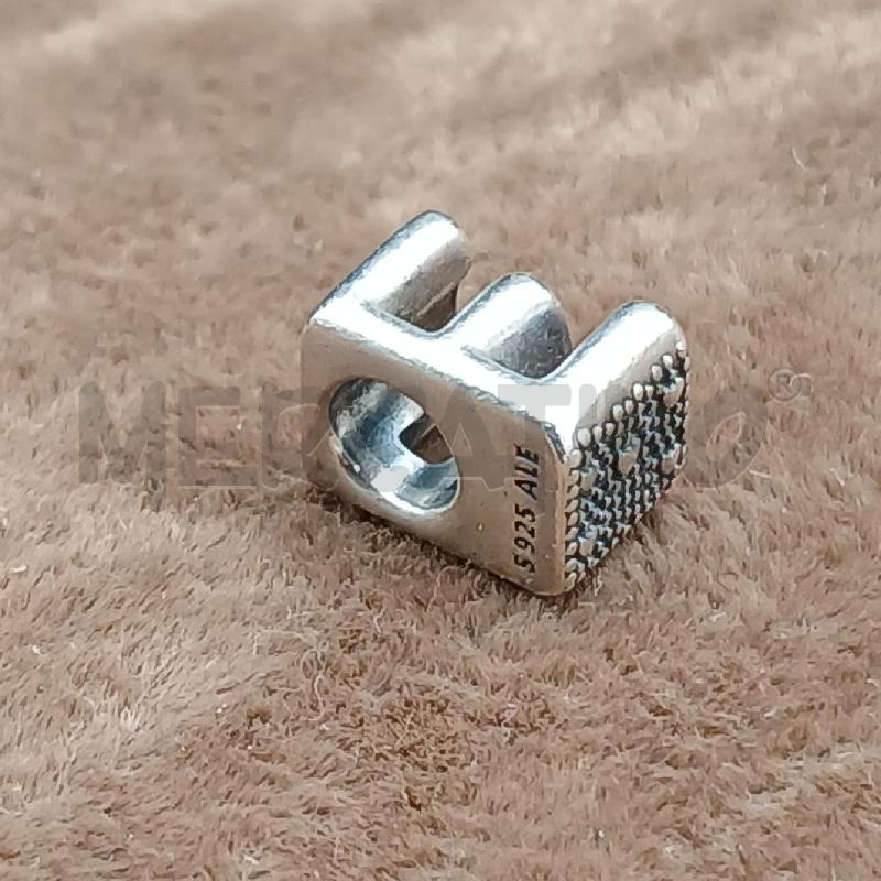 CHARM PANDORA LETTERA E | Mercatino dell'Usato Roma garbatella 2