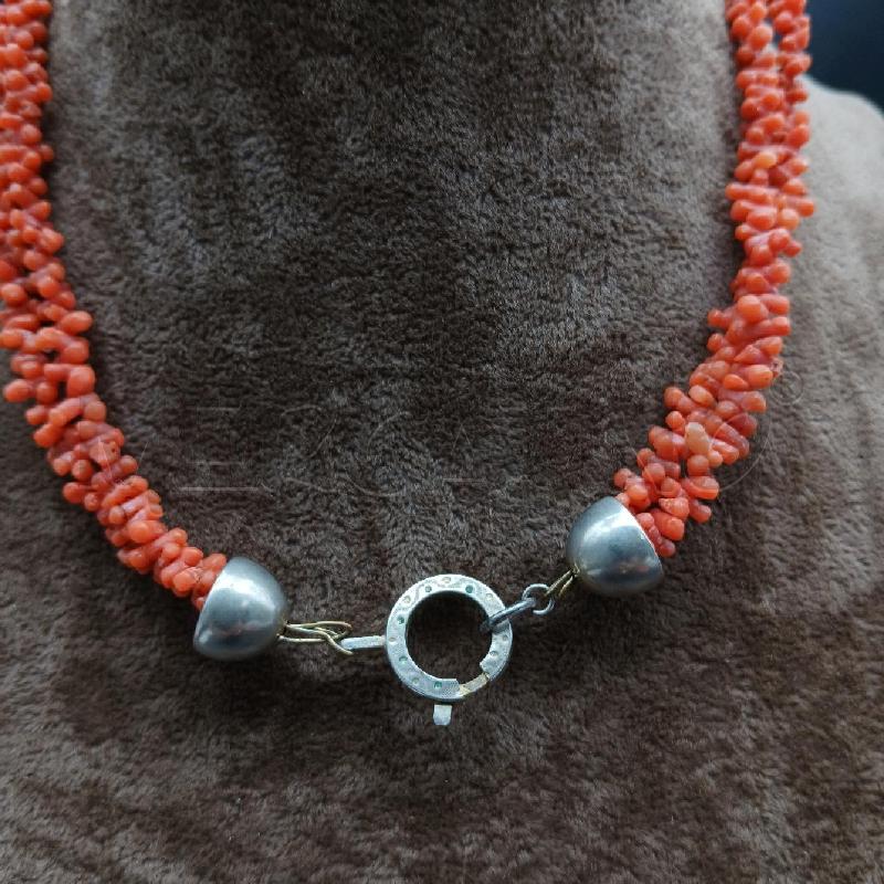 COLLANA 2 FILI CORALLINI | Mercatino dell'Usato Roma garbatella 3