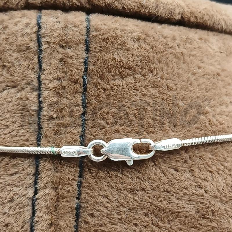 COLLANA ARG CIONDOLO PIETRA BIANCO  | Mercatino dell'Usato Roma garbatella 5